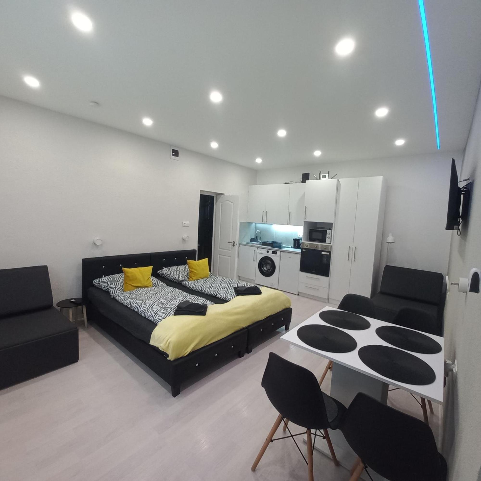 Stilus Apartman Vasarosnameny Ngoại thất bức ảnh