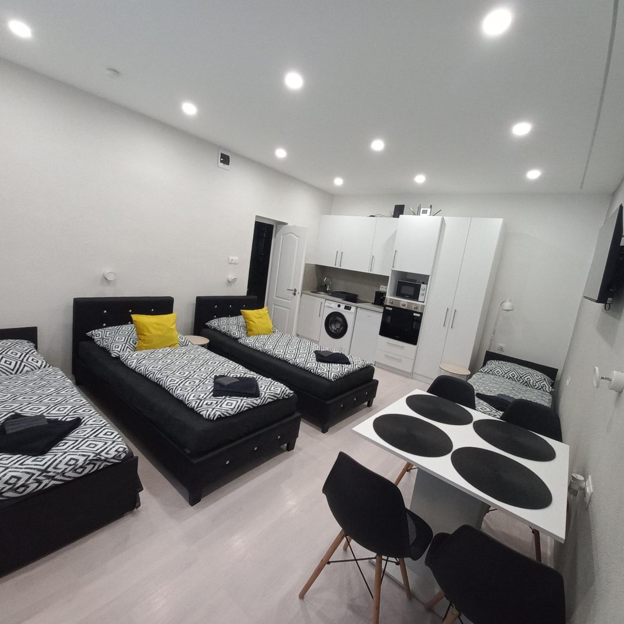 Stilus Apartman Vasarosnameny Ngoại thất bức ảnh